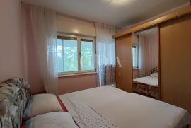 Dvosoban stan s okućnicom, Crikvenica, Appartment