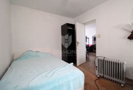 Rijeka, Turnić, trosoban stan sa balkonom, Rijeka, Appartement