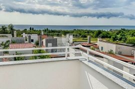 Novigrad, okolica- stan s panoramskim pogledom na more !, Novigrad, Appartment