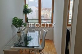 Novi Sad, Bulevar Oslobođenja, Bulevar oslobođenja, 1.5, 38m2, Novi Sad - grad, Apartamento