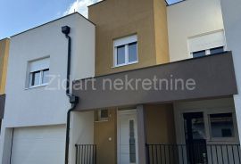 Stara Pazova, Lux dupleks, stan u nizu, garaža, Stara Pazova, Appartement