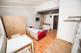 Ledine kod Akva Parka, stan 23m2 + 4m2 ostava, Novi Beograd, Daire