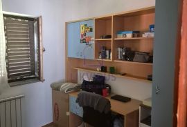 Samostojeća kuća u Šijani za 250.000 EUR, tri sobe + dnevni boravak, Pula, Kuća