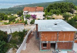 OTOK KRK, DOBRINJ - Mediteranska kuća u novogradnji s privatnim bazenom i pogledom na more, na rubu zelene zone, Dobrinj, House