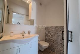 OPATIJA, IČIĆI - penthouse s panoramskim pogledom i dvorišnom zgradom, Opatija - Okolica, Kвартира