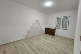 ISTRA, ŠTINJAN - 2SS+DB stan u prizemlju na mirnoj lokaciji, Pula, Apartamento