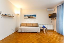 OTOK KRK, MALINSKA - Renovirana apartmanska kuća u blizini mora, Malinska-Dubašnica, House