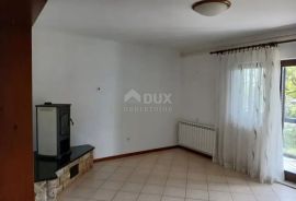 KASTAV - lijepa etaža kuće s okućnicom, Kastav, Appartement