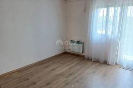 KASTAV - lijepa etaža kuće s okućnicom, Kastav, Flat