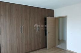 KASTAV - lijepa etaža kuće s okućnicom, Kastav, Appartement