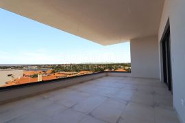 Istra, Volme - penthouse s pogledom na more, Medulin, Apartamento