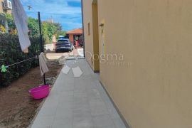 250m2 Samostojeća Kuća (300m od mora), Povljana, Povljana, Casa