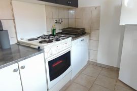 250m2 Samostojeća Kuća (300m od mora), Povljana, Povljana, Famiglia