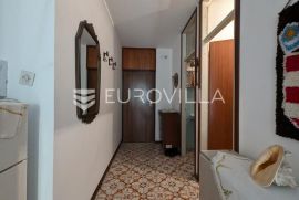 Split, SPLIT 3, odličan dvosoban stan površine 82 m2, Split, Wohnung