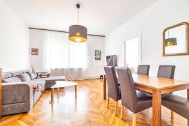 Zagreb, Centar, trosoban stan 92 m2, Zagreb, Appartamento