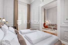 Zagreb, Donji Grad, luksuzan dvosoban stan s parkingom 66 m2, Zagreb, Appartement