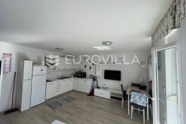 Istra, Okolica Pule, stan površine 45 m2, Medulin, Appartement