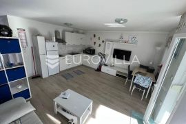 Istra, Okolica Pule, stan površine 45 m2, Medulin, Daire