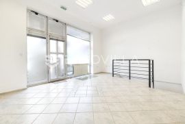 Zagreb, Trešnjevka, ulični poslovni prostor NKP 70 m2, Zagreb, Propiedad comercial