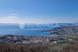 Strožanac, komforan stan 79,3m2  s krovnom terasom, panoramski pogled, Podstrana, Appartamento