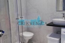 CRIKVENICA - stan 61m2 + terasa 30m2 - 200m od mora, Crikvenica, Appartement