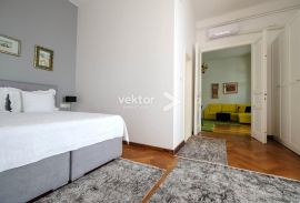 Širi centar, uređen stan podijeljen na dvije jedinice, Rijeka, Appartment