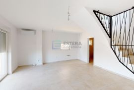 Prodaja Povljana apartman 96,29 m2, dvoetažni, bazen, parking, Povljana, Wohnung