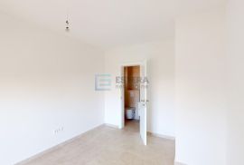 Prodaja Povljana apartman 96,29 m2, dvoetažni, bazen, parking, Povljana, Διαμέρισμα