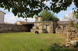 ISTRA,KANFANAR - Kamena kuća s prostranom okućnicom, Kanfanar, Maison