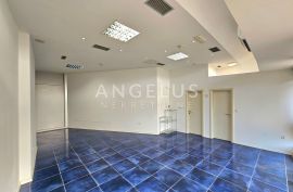 Split, Firule - najam poslovnog prostora u blizini bolnice Firule, 41.75 m2, Split, Commercial property