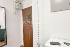 Zagreb, Donji grad-stan sa garažom za najam,  50 M2, Donji Grad, Flat