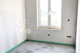 DVOETAŽNI STAN - NOVOGRADNJA, Rugvica, Wohnung