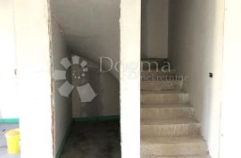 DVOETAŽNI STAN - NOVOGRADNJA, Rugvica, Apartamento