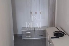 Samo u našoj ponudi! Prodaja uređenog stana na Podmurvicama 1S+DB  54 M2, Rijeka, Appartment