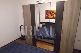 Samo u našoj ponudi! Prodaja uređenog stana na Podmurvicama 1S+DB  54 M2, Rijeka, Appartment