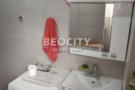 Novi Sad, Bulevar Oslobođenja, Turgenjeva, 0.5, 31m2, Novi Sad - grad, Apartamento