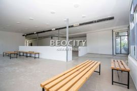 Čukarica, Žarkovo, Trgovačka, 1.0, 400m2 Odlično za fitnes, Čukarica, Poslovni prostor