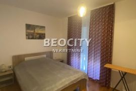 Novi Sad, Centar, Gundulićeva, 2.0, 42m2, Novi Sad - grad, Apartamento