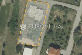 Zagreb, Gornja Dubrava, Novoselec, Krča  građevinsko zemljište površine 1152 m2, Zagreb, Zemljište