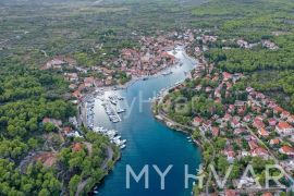 Građevinsko zemljište u Vrboskoj #5, Jelsa, Terrain