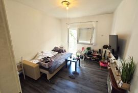 RIJEKA, HOSTI - 2SKL s okućnicom!, Rijeka, Appartement