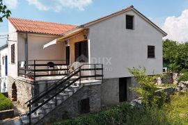 OTOK KRK, VRBNIK (OKOLICA) -  Dvojna kuća - PRILIKA!!!, Vrbnik, House