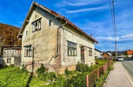 GORSKI KOTAR, MRKOPALJ-Starina s velikim zemljištem za investiciju, Mrkopalj, House