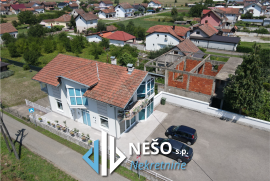 KUĆA - DUŠANOVO - 288m2, Gradiška, Famiglia