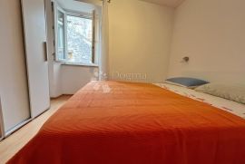 STAN NA 1. KATU U CENTRU ROVINJA, ODLIČNA LOKACIJA, Rovinj, Apartamento