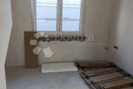 PETRČANE - S2 LUKSUZAN STAN S VRTOM I KROVNOM TERASOM, Zadar - Okolica, Appartement