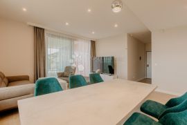 Elegantan apartman u vrhunskom kompleksu !, Opatija, Kвартира