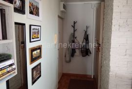 Zemun, Gornji grad 49+6m2, renoviran, Zemun, Kвартира