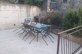 Stan u kući 200 metara od mora, Bunica, Senj, Apartamento