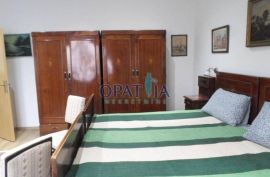 Opatija - blizina centra, 2 stana 65 i 31 m2, Opatija, Wohnung